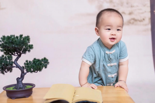代怀生子好找吗孕妇显怀是几个月